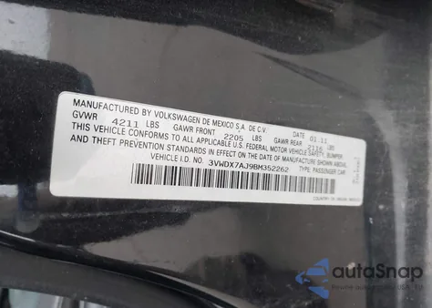 2011 Volkswagen Jetta 2.5L Se z USA, uszkodzony, nr VIN 3VWDX7AJ9BM352262